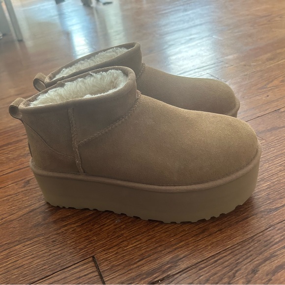 Platform uggs - Picture 2 of 5